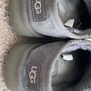 Gray Ugg Classic Slippers